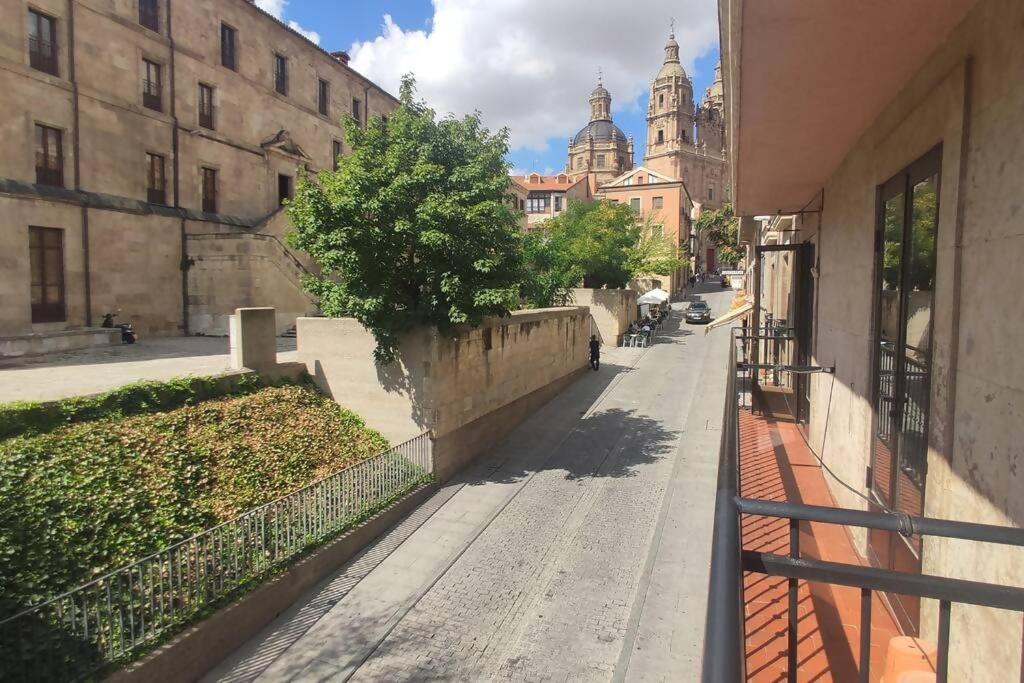 Alojamiento Centro Historico Catedral Salamanca Exterior foto